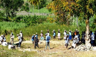 construction de routes à Haiti, Konbit